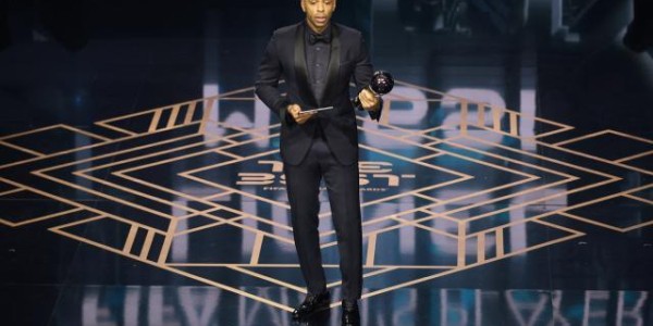 乐鱼体育-梅西“意外”当选世界足球先生，你难道真没猜到？