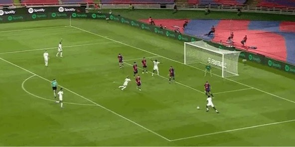 乐鱼体育-【甘伯杯】失误高发，巴萨0比3不敌摩纳哥