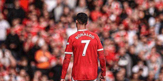 乐鱼体育官网-【夜读】光天化日遭抢，莱万体验巴塞罗那别样氛围！