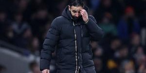 本赛季各项赛事曼联23次先丢球，英超球队中只好于莱斯特城